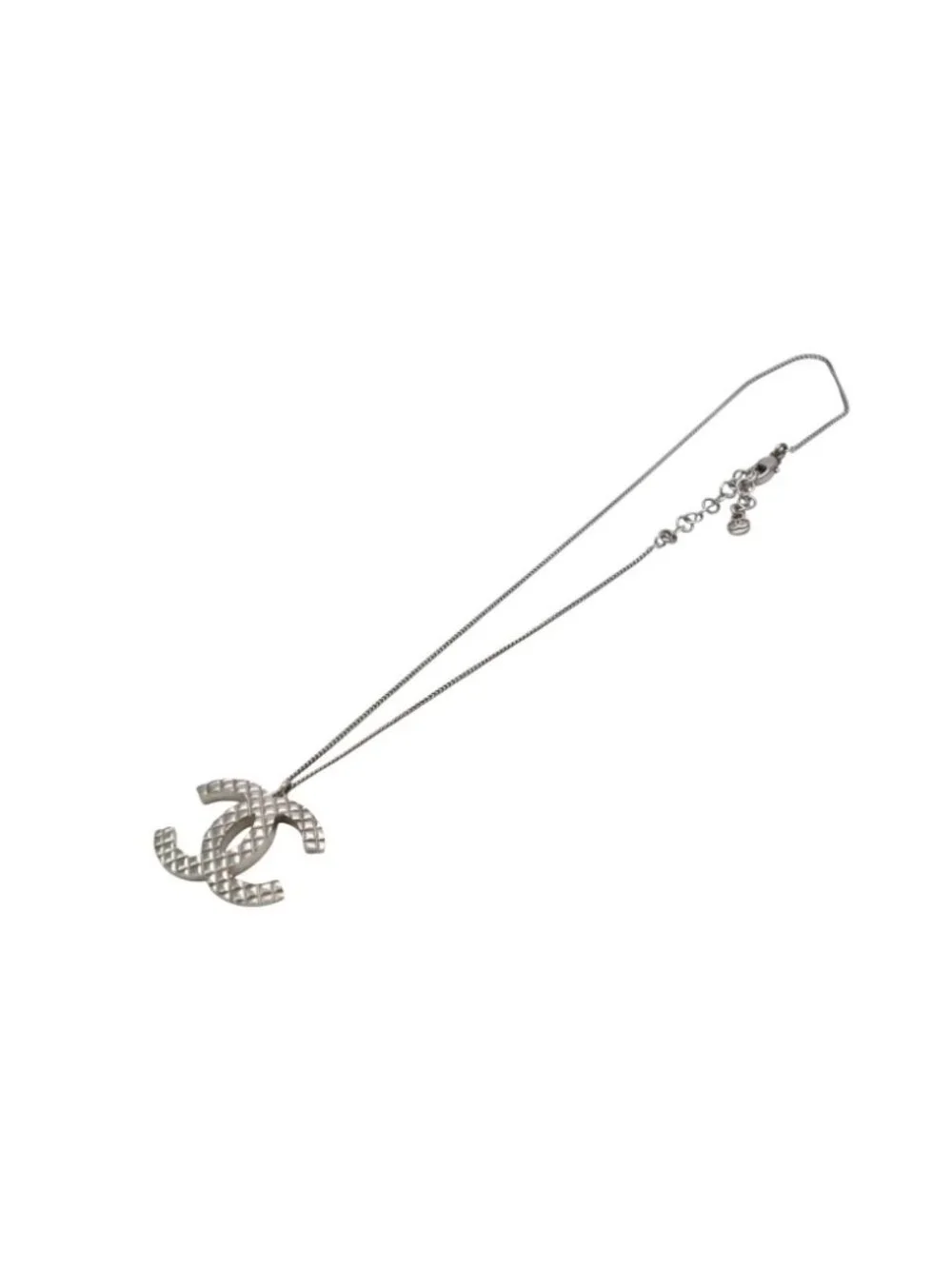 Chanel CC Logo Necklace 07 47.5 Quilted Metal Silver